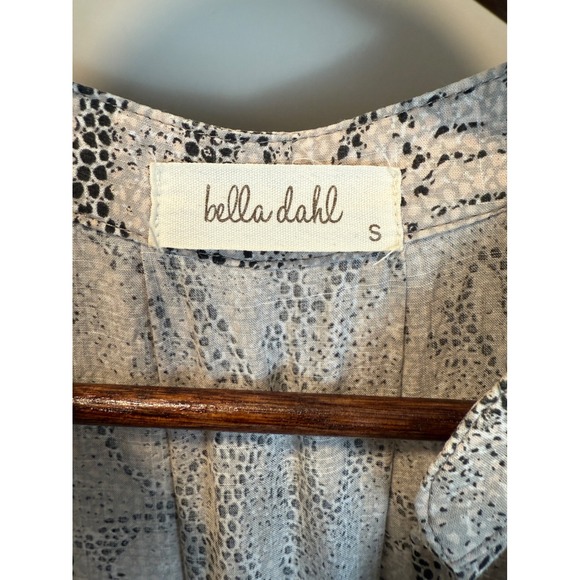 Bella Dahl Snakeskin Print Beige Black Sleeveless Blouse Size Small‎ Beige Black - Picture 5 of 8